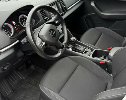 Белый Шкода Karoq, объемом двигателя 1.97 л и пробегом 147 тыс. км за 27800 $, фото 8 на Automoto.ua