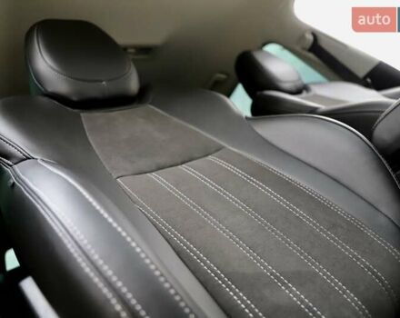 Білий Шкода Karoq, об'ємом двигуна 2 л та пробігом 88 тис. км за 29800 $, фото 87 на Automoto.ua