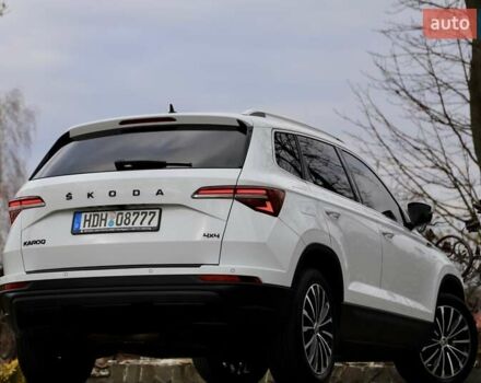 Білий Шкода Karoq, об'ємом двигуна 2 л та пробігом 88 тис. км за 29800 $, фото 10 на Automoto.ua