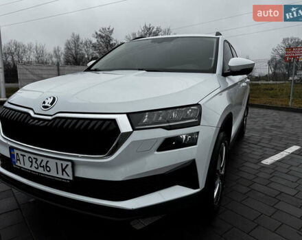 Білий Шкода Karoq, об'ємом двигуна 1.4 л та пробігом 68 тис. км за 24450 $, фото 2 на Automoto.ua