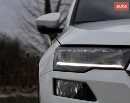 Білий Шкода Karoq, об'ємом двигуна 2 л та пробігом 88 тис. км за 29800 $, фото 3 на Automoto.ua