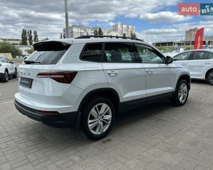 Белый Шкода Karoq, объемом двигателя 1.4 л и пробегом 55 тыс. км за 25500 $, фото 6 на Automoto.ua