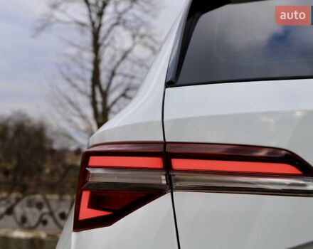 Білий Шкода Karoq, об'ємом двигуна 2 л та пробігом 88 тис. км за 29800 $, фото 21 на Automoto.ua