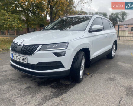Белый Шкода Karoq, объемом двигателя 1.4 л и пробегом 108 тыс. км за 23500 $, фото 4 на Automoto.ua