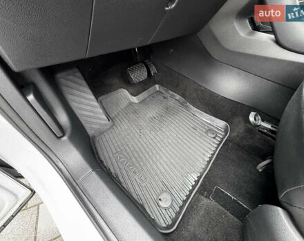 Білий Шкода Karoq, об'ємом двигуна 1.4 л та пробігом 68 тис. км за 24450 $, фото 34 на Automoto.ua