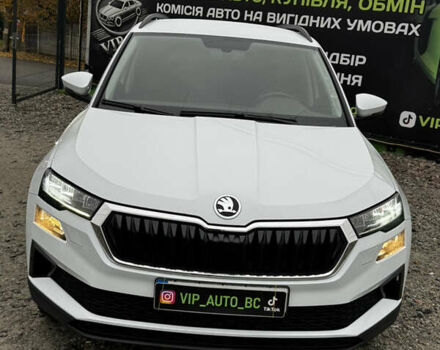 Білий Шкода Karoq, об'ємом двигуна 1.97 л та пробігом 147 тис. км за 27800 $, фото 11 на Automoto.ua