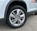 Белый Шкода Karoq, объемом двигателя 1.4 л и пробегом 55 тыс. км за 25500 $, фото 2 на Automoto.ua