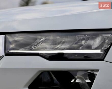 Білий Шкода Karoq, об'ємом двигуна 2 л та пробігом 88 тис. км за 29800 $, фото 8 на Automoto.ua