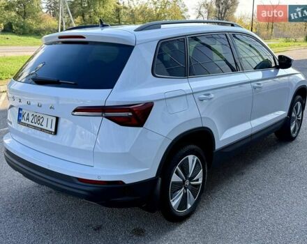 Білий Шкода Karoq, об'ємом двигуна 1.4 л та пробігом 23 тис. км за 27800 $, фото 6 на Automoto.ua