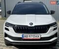 Білий Шкода Karoq, об'ємом двигуна 1.4 л та пробігом 16 тис. км за 27999 $, фото 4 на Automoto.ua