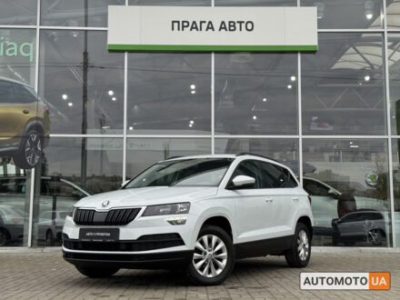 Белый Шкода Karoq, объемом двигателя 1.5 л и пробегом 94 тыс. км за 18500 $, фото 1 на Automoto.ua