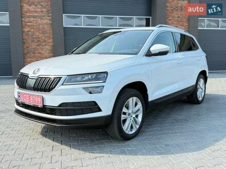 Шкода Karoq 2018 в Черновцах на Automoto.ua Белый Шкода Karoq, объемом двигателя 0 л и пробегом 153 тыс. км за 23500 $, фото 1 на Automoto.ua