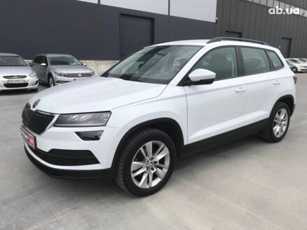 Шкода Karoq 2019 в Львове на Automoto.ua Белый Шкода Karoq, объемом двигателя 1.5 л и пробегом 110 тыс. км за 23240 $, фото 1 на Automoto.ua