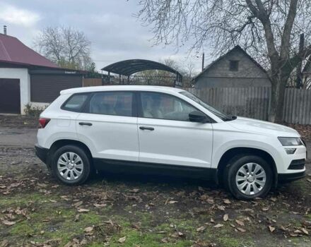 Белый Шкода Karoq, объемом двигателя 0 л и пробегом 19 тыс. км за 23500 $, фото 1 на Automoto.ua