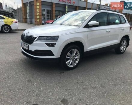 Белый Шкода Karoq, объемом двигателя 1.4 л и пробегом 108 тыс. км за 23980 $, фото 1 на Automoto.ua