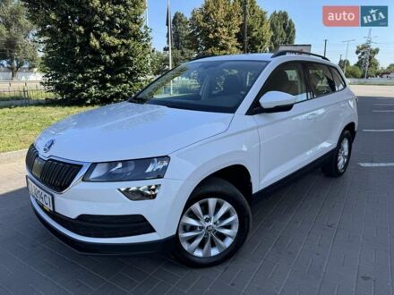 Білий Шкода Karoq, об'ємом двигуна 2 л та пробігом 78 тис. км за 21999 $, фото 1 на Automoto.ua