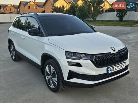 Шкода Karoq 2024 в Виннице на Automoto.ua Белый Шкода Karoq, объемом двигателя 1.4 л и пробегом 15 тыс. км за 28000 $, фото 1 на Automoto.ua
