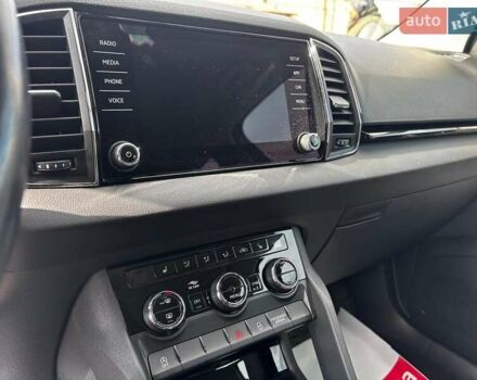 Бежевый Шкода Karoq, объемом двигателя 1.5 л и пробегом 97 тыс. км за 18990 $, фото 20 на Automoto.ua