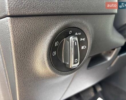 Бежевый Шкода Karoq, объемом двигателя 1.5 л и пробегом 97 тыс. км за 18990 $, фото 19 на Automoto.ua