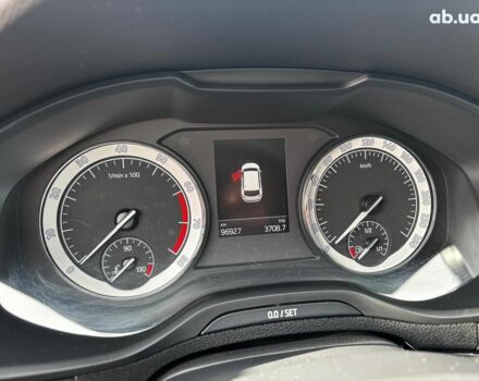 Бежевый Шкода Karoq, объемом двигателя 1.5 л и пробегом 97 тыс. км за 18990 $, фото 23 на Automoto.ua