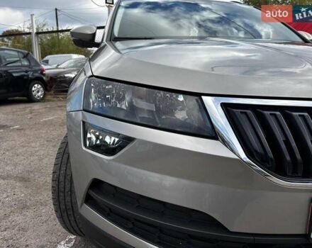 Бежевый Шкода Karoq, объемом двигателя 1.5 л и пробегом 97 тыс. км за 18990 $, фото 8 на Automoto.ua