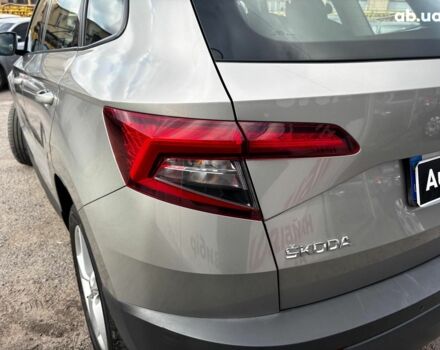 Бежевый Шкода Karoq, объемом двигателя 1.5 л и пробегом 97 тыс. км за 18990 $, фото 12 на Automoto.ua