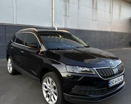 Чорний Шкода Karoq, об'ємом двигуна 2 л та пробігом 110 тис. км за 22950 $, фото 2 на Automoto.ua