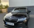 Чорний Шкода Karoq, об'ємом двигуна 2 л та пробігом 110 тис. км за 22950 $, фото 1 на Automoto.ua