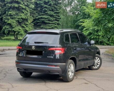 Черный Шкода Karoq, объемом двигателя 1.5 л и пробегом 145 тыс. км за 18500 $, фото 2 на Automoto.ua
