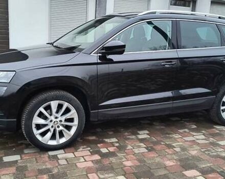 Чорний Шкода Karoq, об'ємом двигуна 1.6 л та пробігом 168 тис. км за 22100 $, фото 1 на Automoto.ua