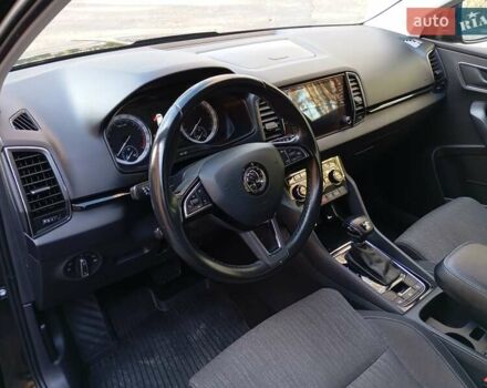Чорний Шкода Karoq, об'ємом двигуна 0 л та пробігом 202 тис. км за 22800 $, фото 8 на Automoto.ua