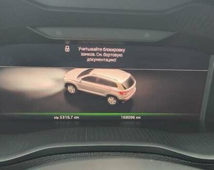 Чорний Шкода Karoq, об'ємом двигуна 1.6 л та пробігом 168 тис. км за 22100 $, фото 13 на Automoto.ua