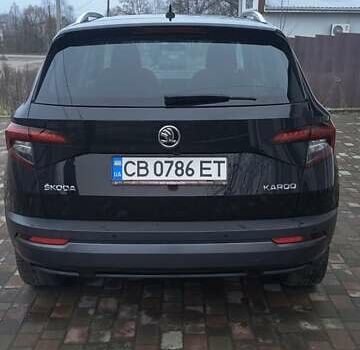 Чорний Шкода Karoq, об'ємом двигуна 1.6 л та пробігом 168 тис. км за 22100 $, фото 4 на Automoto.ua