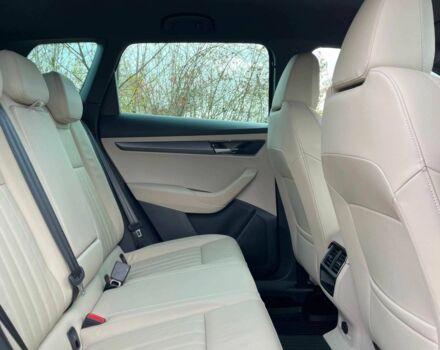 Чорний Шкода Karoq, об'ємом двигуна 1.6 л та пробігом 44 тис. км за 7800 $, фото 10 на Automoto.ua