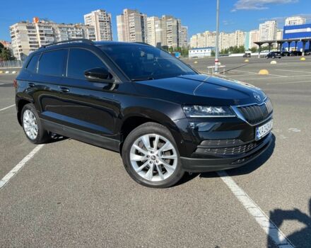 Черный Шкода Karoq, объемом двигателя 2 л и пробегом 263 тыс. км за 23999 $, фото 4 на Automoto.ua