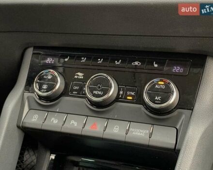 Черный Шкода Karoq, объемом двигателя 1.5 л и пробегом 232 тыс. км за 19155 $, фото 37 на Automoto.ua