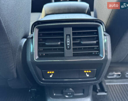 Чорний Шкода Karoq, об'ємом двигуна 2 л та пробігом 187 тис. км за 23499 $, фото 53 на Automoto.ua