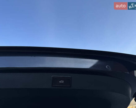 Чорний Шкода Karoq, об'ємом двигуна 2 л та пробігом 187 тис. км за 23499 $, фото 60 на Automoto.ua