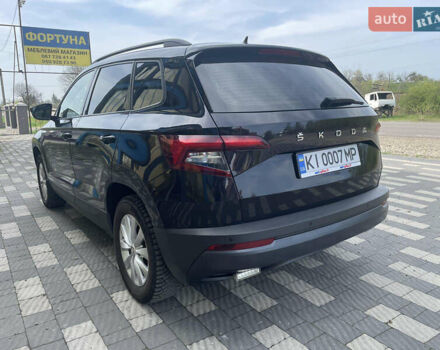 Черный Шкода Karoq, объемом двигателя 2 л и пробегом 250 тыс. км за 21500 $, фото 4 на Automoto.ua