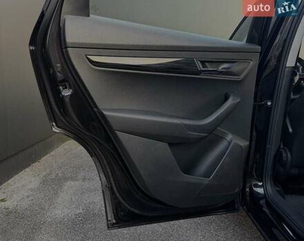 Черный Шкода Karoq, объемом двигателя 1.4 л и пробегом 87 тыс. км за 22200 $, фото 20 на Automoto.ua