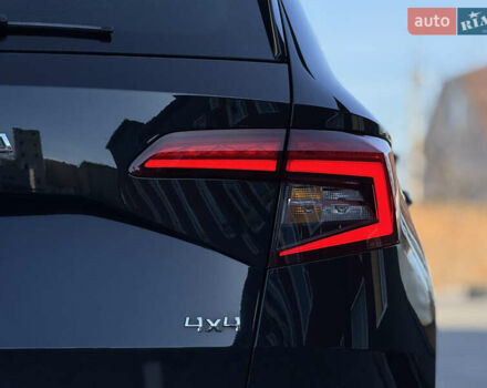 Чорний Шкода Karoq, об'ємом двигуна 2 л та пробігом 187 тис. км за 23499 $, фото 28 на Automoto.ua