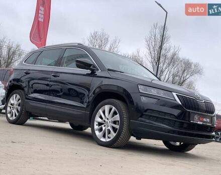 Черный Шкода Karoq, объемом двигателя 1.5 л и пробегом 232 тыс. км за 19155 $, фото 5 на Automoto.ua