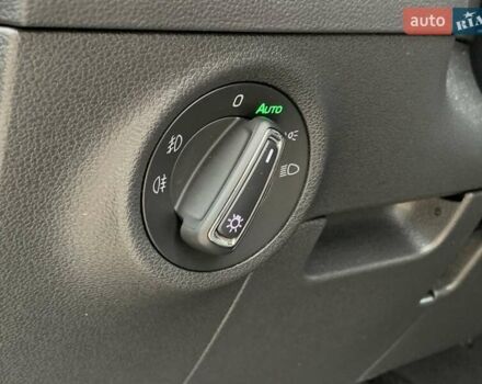 Черный Шкода Karoq, объемом двигателя 1.5 л и пробегом 232 тыс. км за 19155 $, фото 42 на Automoto.ua