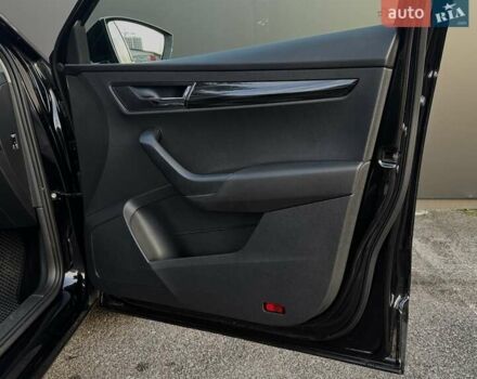 Черный Шкода Karoq, объемом двигателя 1.4 л и пробегом 87 тыс. км за 22200 $, фото 18 на Automoto.ua