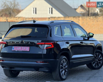 Чорний Шкода Karoq, об'ємом двигуна 2 л та пробігом 187 тис. км за 23499 $, фото 4 на Automoto.ua