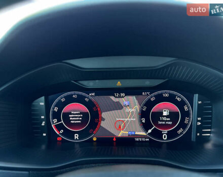 Чорний Шкода Karoq, об'ємом двигуна 2 л та пробігом 187 тис. км за 23499 $, фото 68 на Automoto.ua