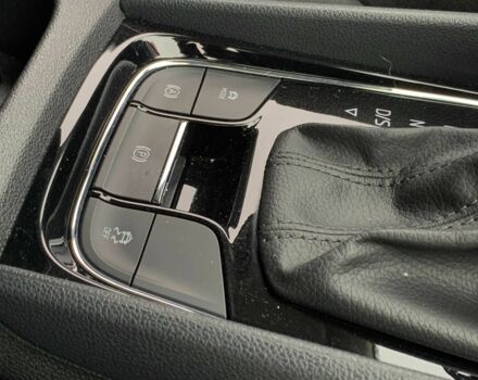 Чорний Шкода Karoq, об'ємом двигуна 1.5 л та пробігом 232 тис. км за 19155 $, фото 17 на Automoto.ua