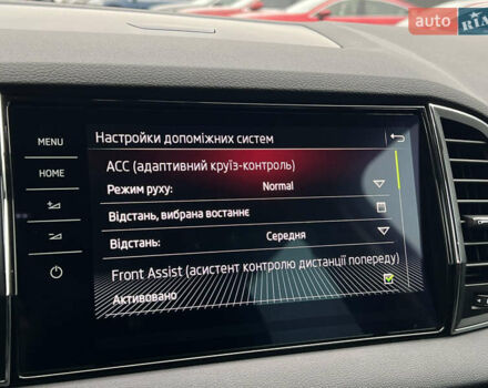 Чорний Шкода Karoq, об'ємом двигуна 2 л та пробігом 154 тис. км за 26105 $, фото 67 на Automoto.ua