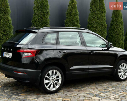 Черный Шкода Karoq, объемом двигателя 1.4 л и пробегом 125 тыс. км за 21799 $, фото 36 на Automoto.ua