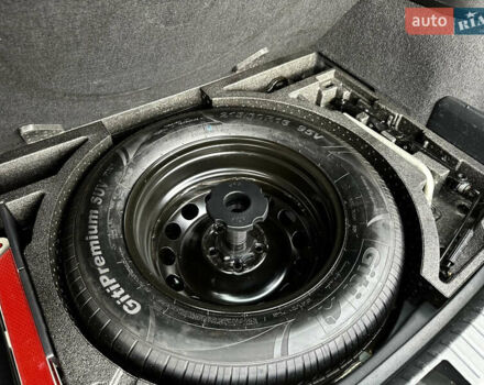 Черный Шкода Karoq, объемом двигателя 1.4 л и пробегом 125 тыс. км за 21799 $, фото 32 на Automoto.ua